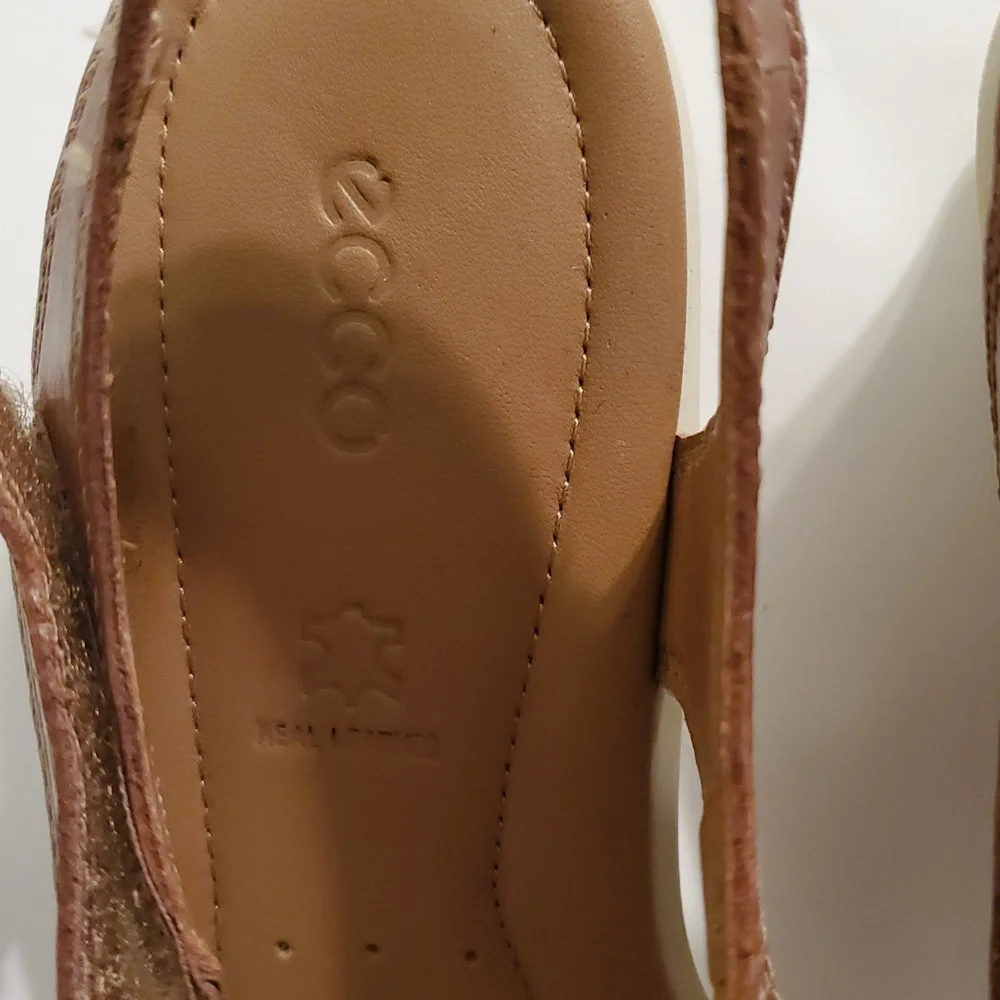Ecco Brown Leather Slingback Sandals with Metallic Accents